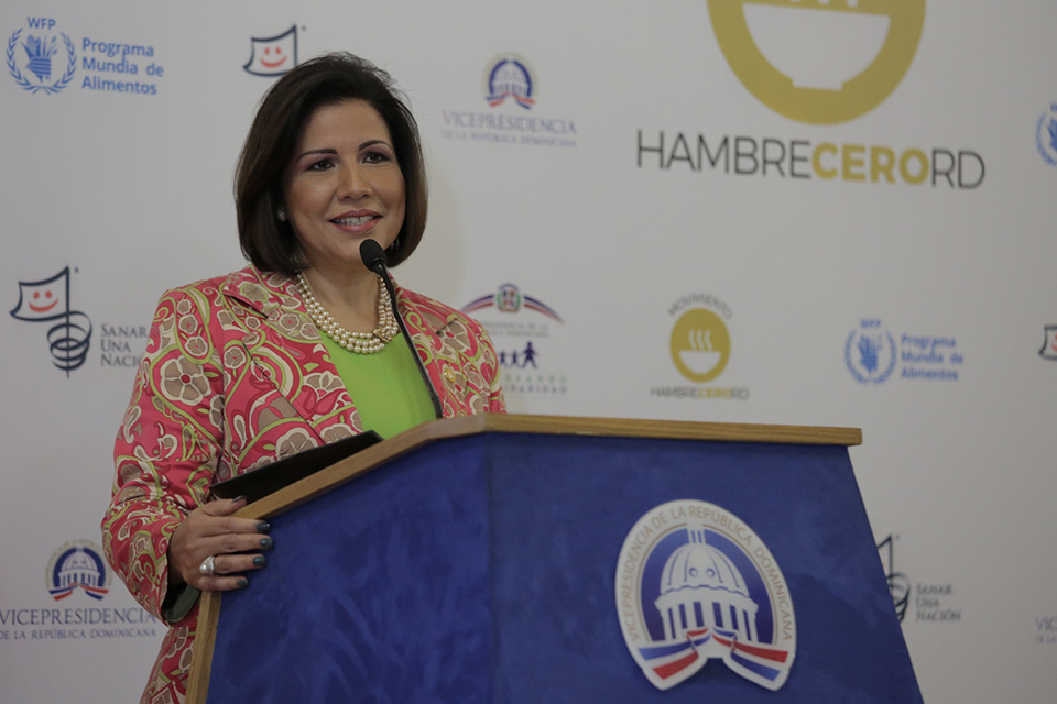 La vicepresidenta Margarita Cedeño, como embajadora extraordinaria de la Organización de las Nacionales Unidas para la Alimentación y la Agricultura (FAO), ha sido enfática en afirmar que para alcanzar el Objetivo de Desarrollo Sostenible 2 Hambre Cero en el país, lograr la seguridad alimentaria y mejorar la nutrición, se requiere del trabajo conjunto y la participación de todos los sectores de la sociedad. (Foto de archivo).